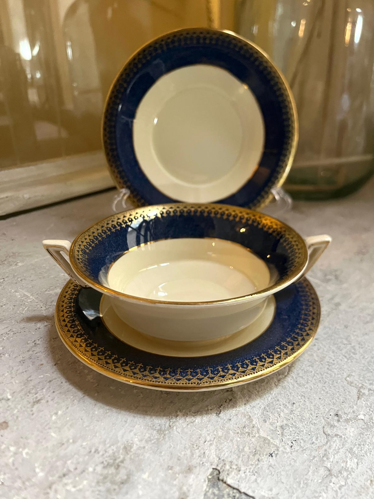 Komplet Bulionówka ze spodkiem i talerzykiem Zenith - obrazek 4