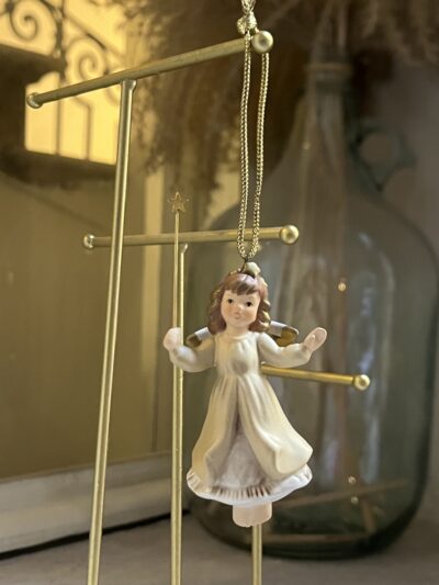 Zawieszka na choinkę – Aniołek Goebel