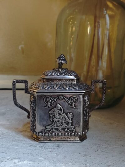 Cukiernica motyw orientalny srebro