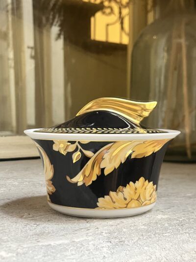 Cukiernica Rosenthal Versace Vanity